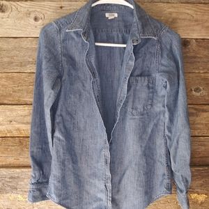 Fossil button down top